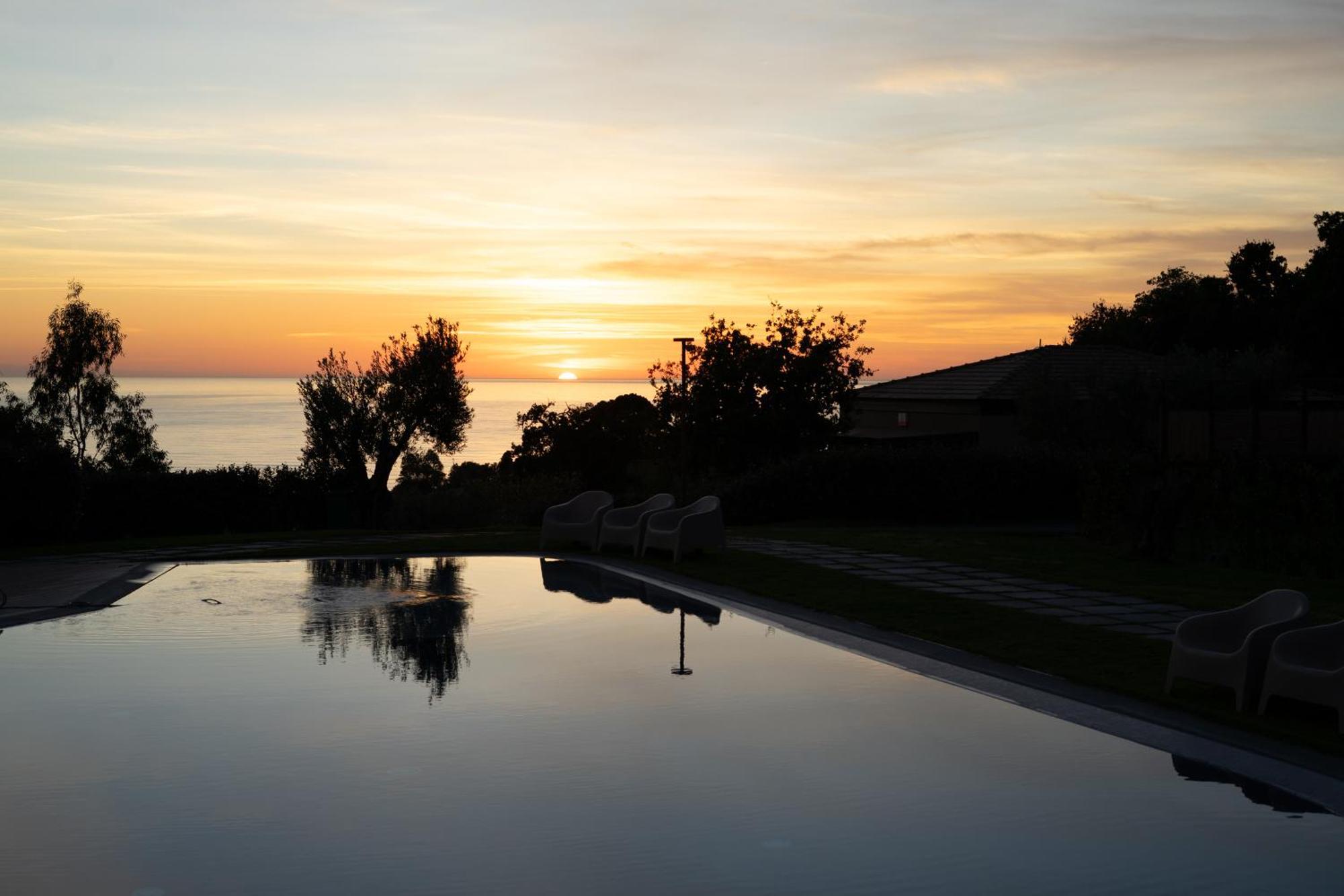 Hang Loose Cottage Hotel & Resort 4 Stelle Gizzeria Calabria Extérieur photo